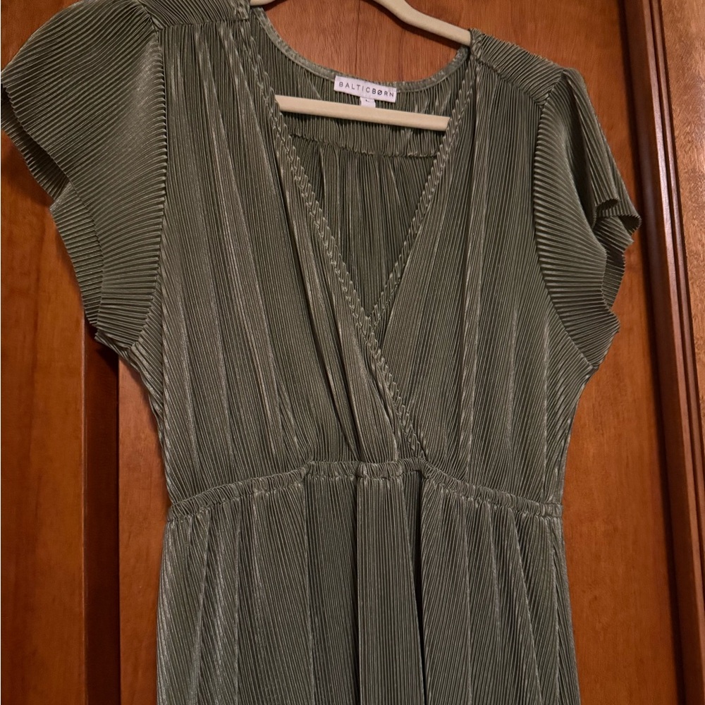 Baltic Born Olive Maxi Dress - Picture 3 of 3